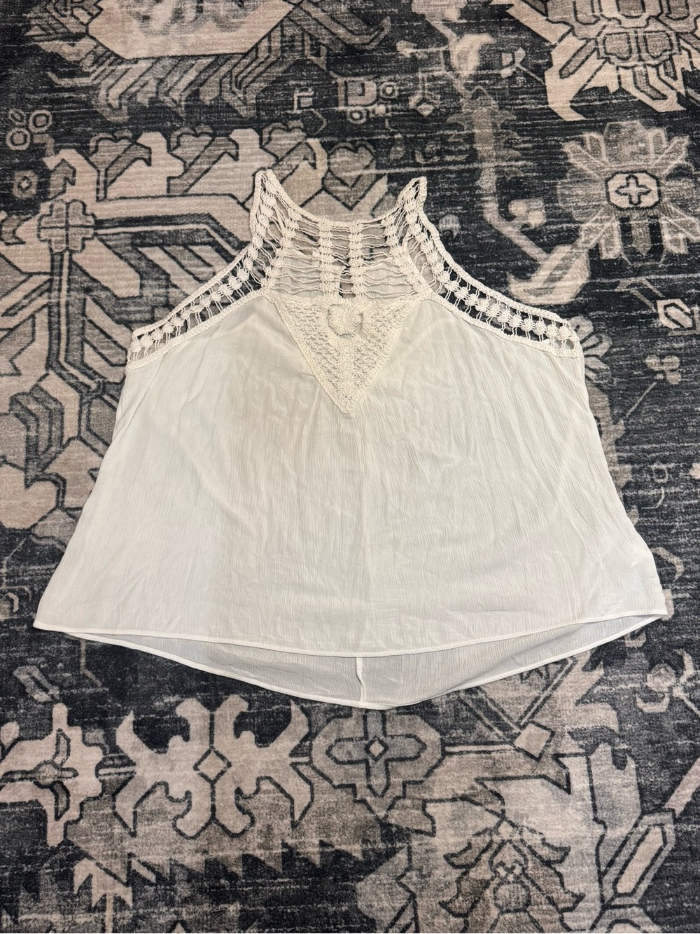 Womenās Cream Crochet-Trim Halter Tank Top Plus Sz 2